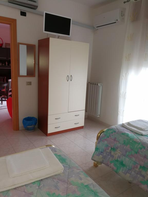 Casa Vacanze Isabella Aliano Ngoại thất bức ảnh