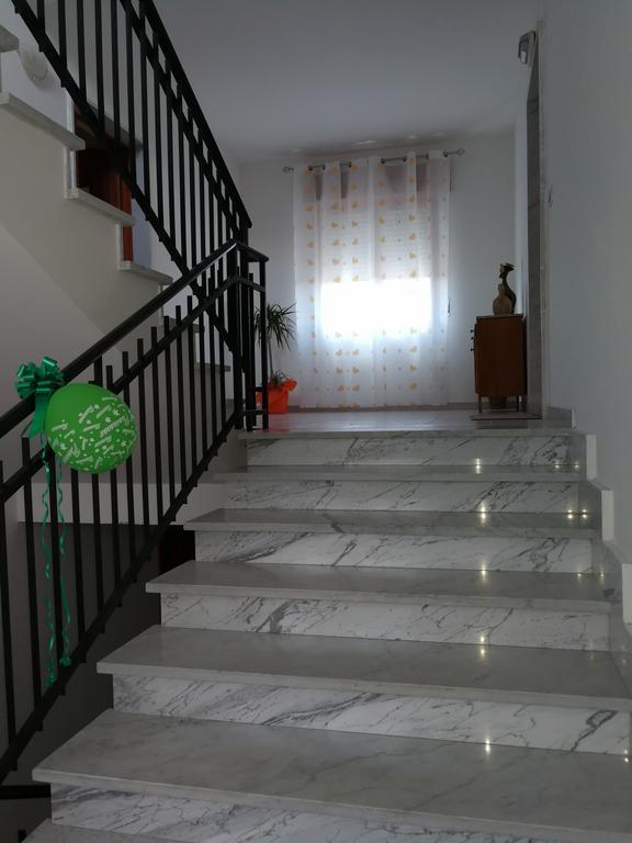 Casa Vacanze Isabella Aliano Ngoại thất bức ảnh